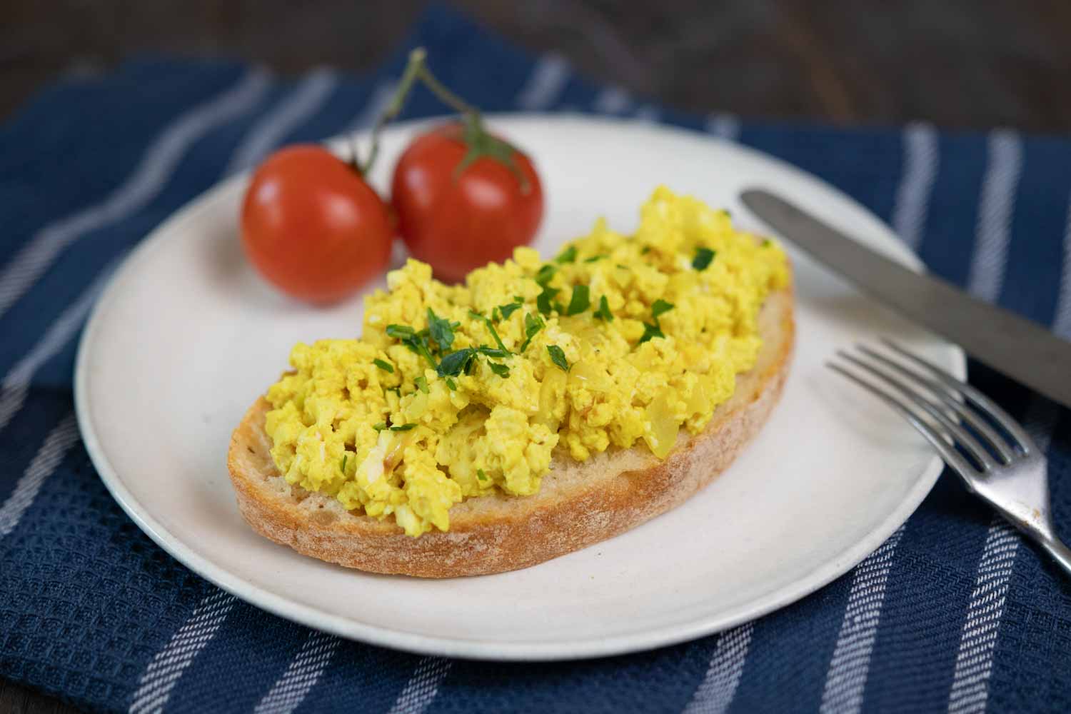 Rührtofu aus Natur- und Seidentofu