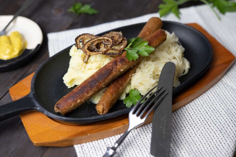 Rezept für selbstgemachte, vegane Bratwürste aus Seitan