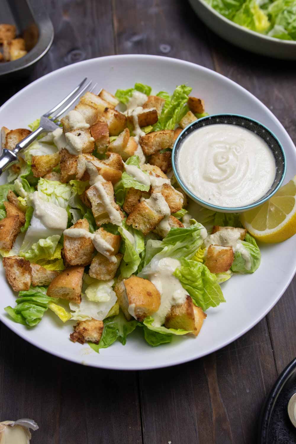 Caesar Salad mit veganem Dressing