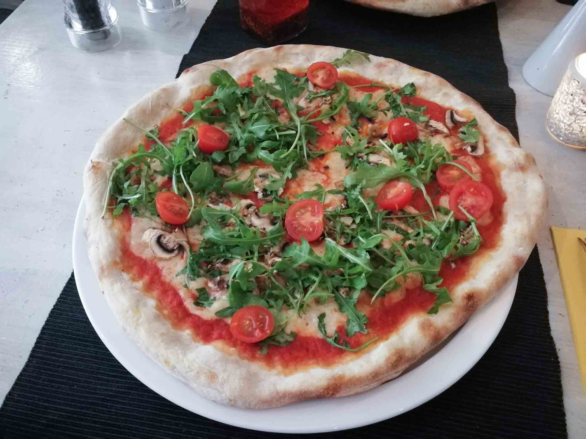 Pizza von Mixto München
